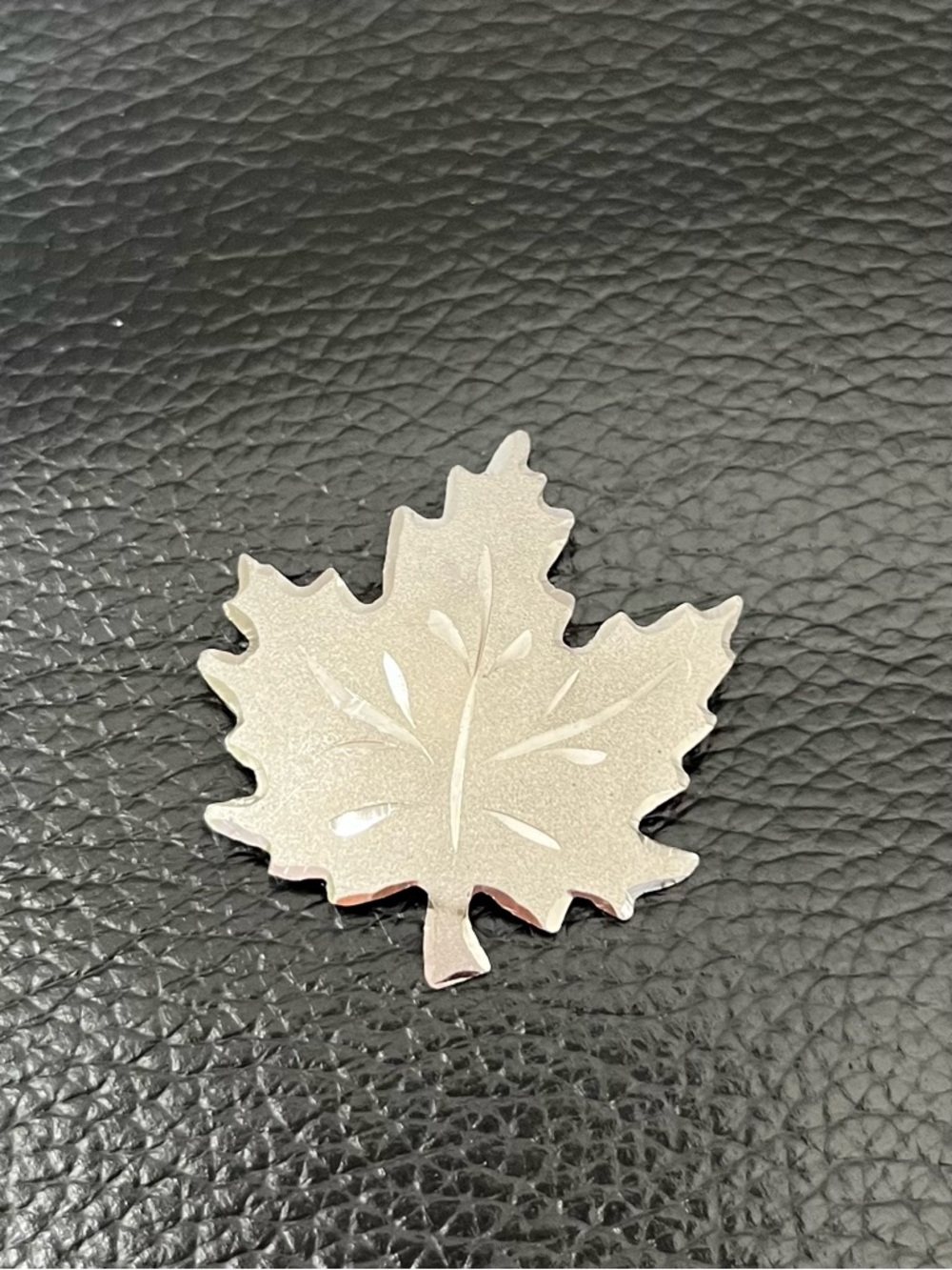 Sterling Silver Maple Leaf Brooch Pin - Leaf Motif